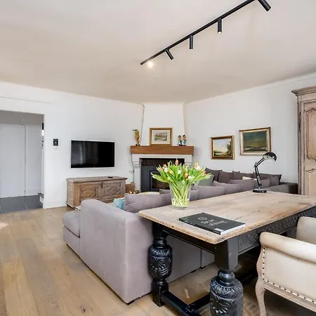 Caprino Guest house