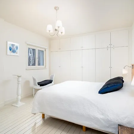 Caprino Guestrooms