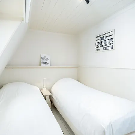 Caprino Guestrooms קנוקה-הייסט